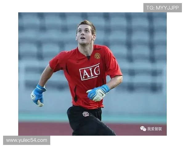 大马丁自荐加盟曼联！4000 万镑转会费曝光，阿根廷门神铁心投红魔
